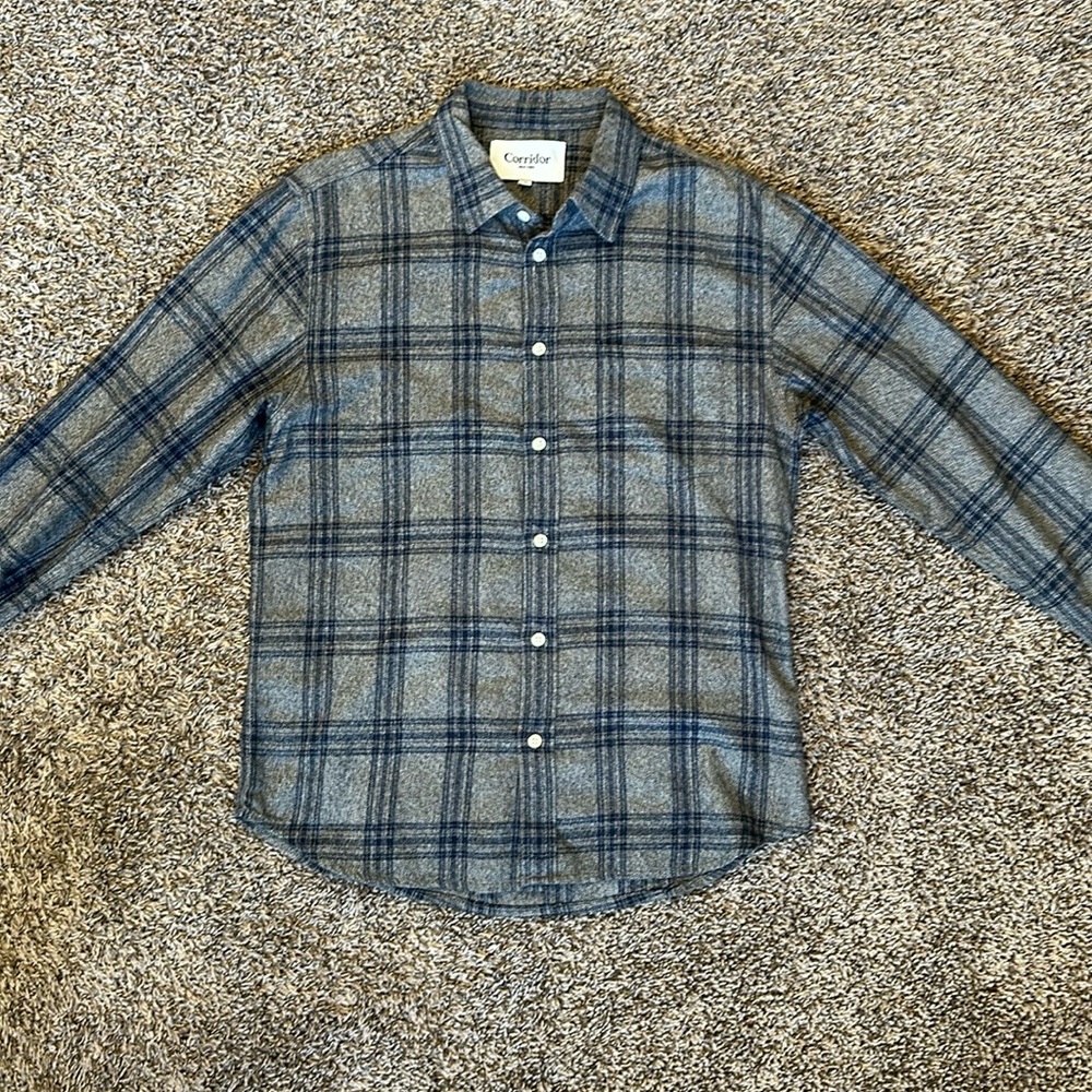 Corridor Gray and Navy Button Flannel Shirt, Small
